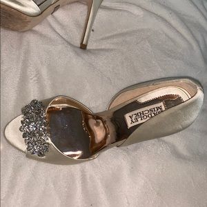 Badgley Mischka wedding shoe